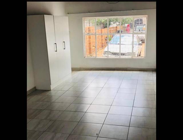 1 BEDROOM PROPERTY TO RENT IN WYCHWOOD